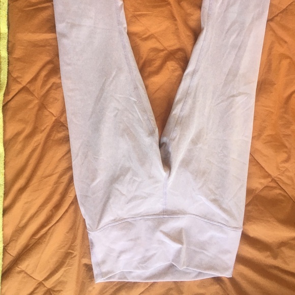 NWOT lululemon leggings - Picture 4 of 6
